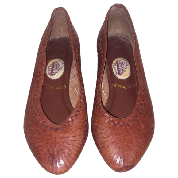 VTG 80's Brown Weaved Decorative Leather Cloud Climbers Flats Pre-Loved Size 6 - Picture 1 of 11